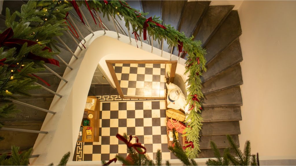 Christmas Is in the Air at L’Usine