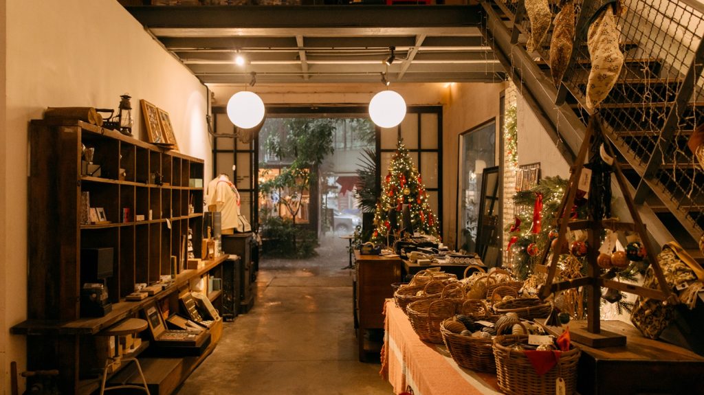 Christmas Is in the Air at L’Usine